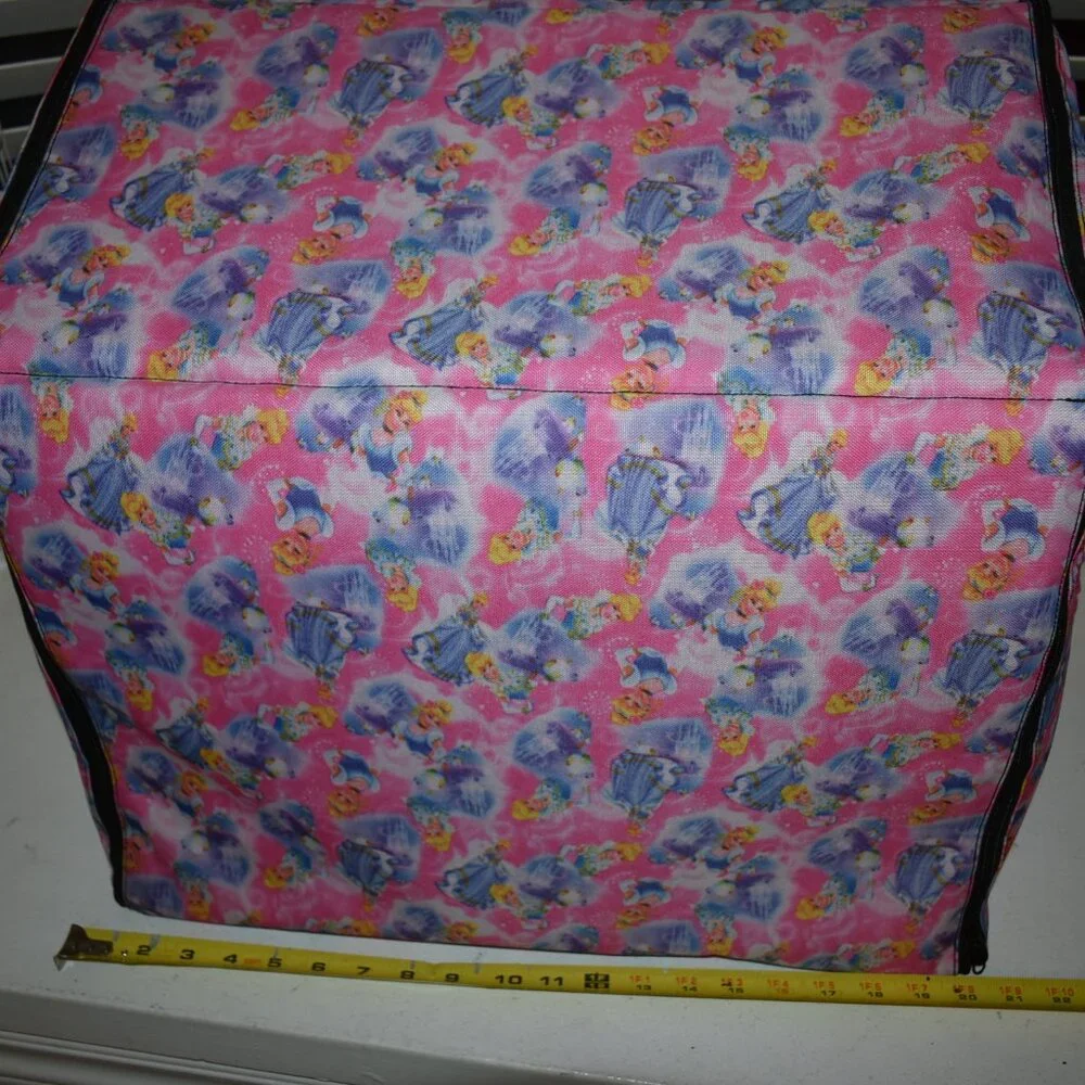 VINTAGE DISNEY CASTLE PRINCESS CINDERELLA PORTABLE FOLDABLE DOG CAT BED HOUSE